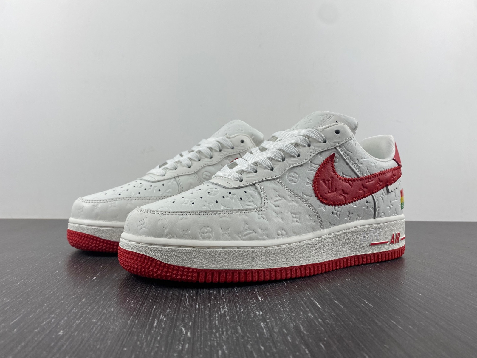 lvt x nike air force1