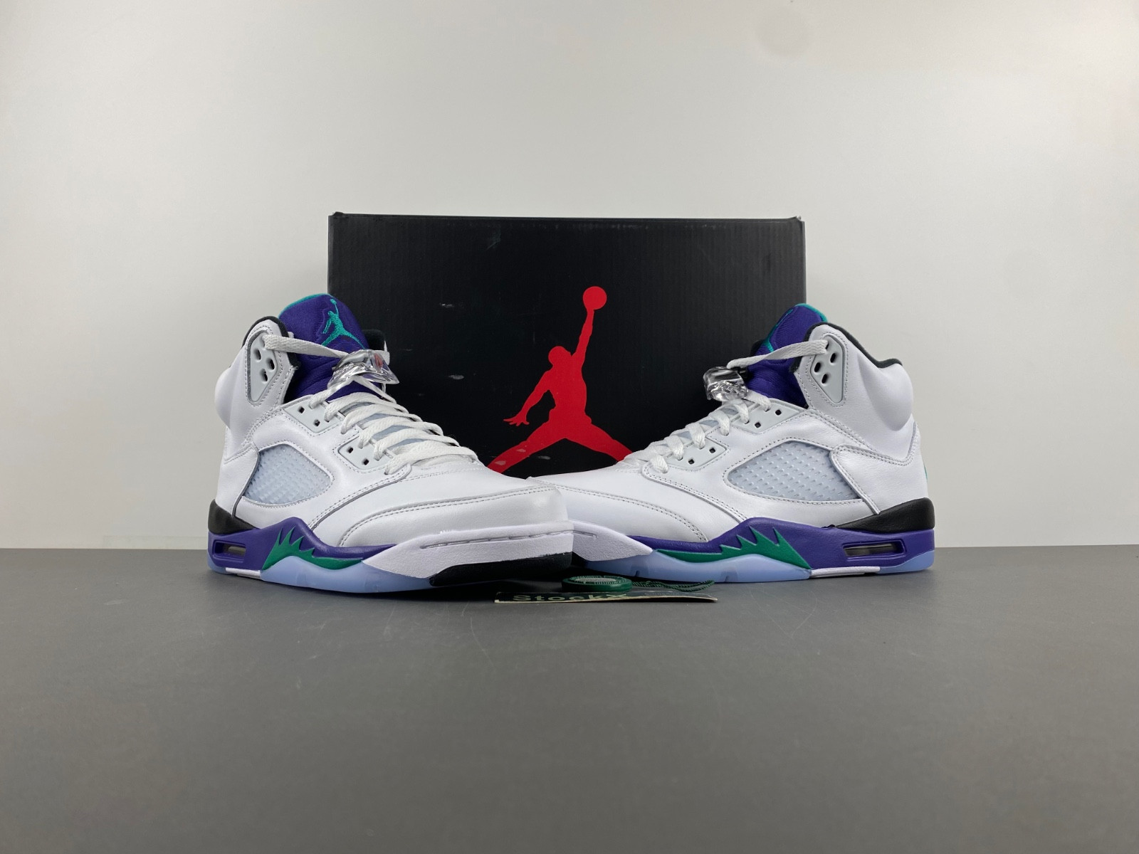 Air Jordan 5 Grape 2025 HQ7978-100
