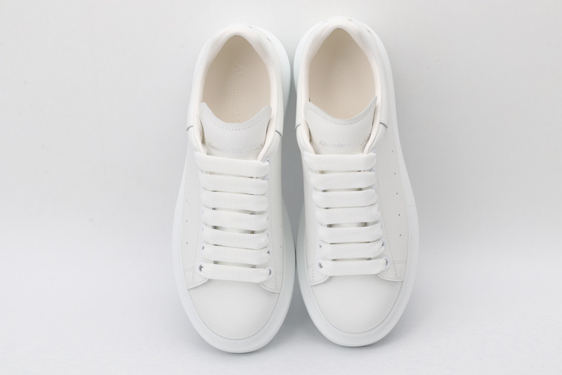 alexer mceen sneakers
