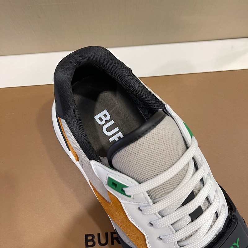 B**rry sneaker