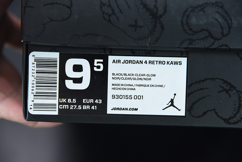air jordan 4 retro kaws "kaws" 930155-001