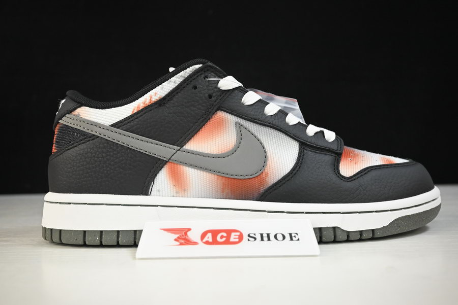nike dunk low “graffiti'' dm0108-001