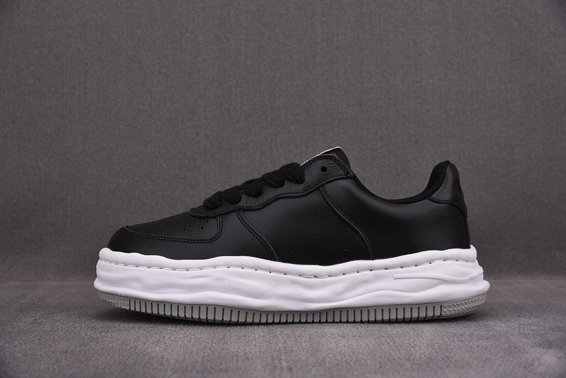 Ma*s*n mihara yasuhiro sneaker