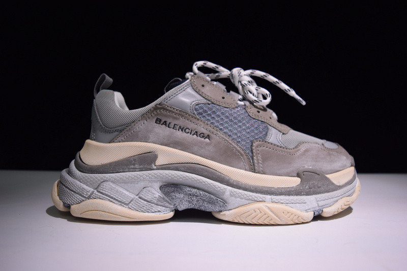 bc triple s trainer ''grey'' 483513 w06e1 1259