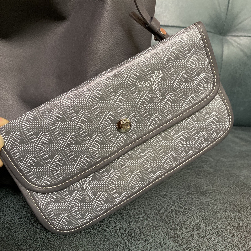 GOYARD PURSE