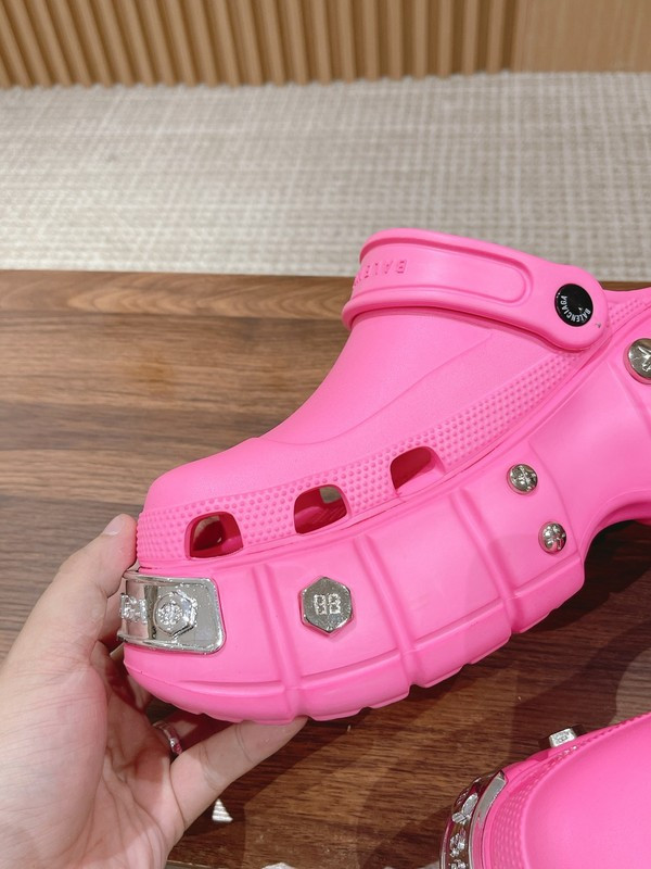 Cr*0*s x ba*len*cia*ga hardCr*0*s sandal