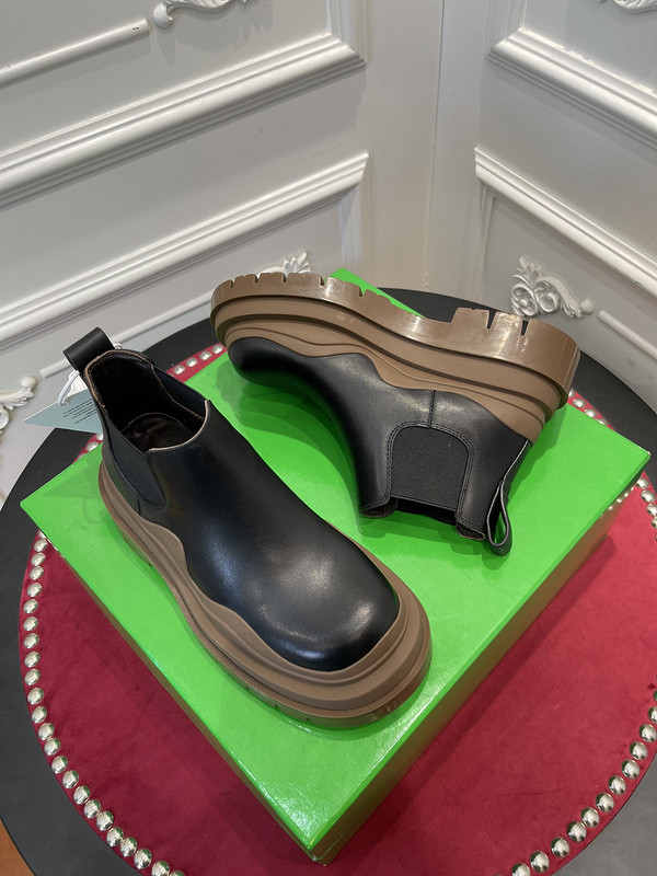 Bo*te*ga ve*ne*ta sneaker