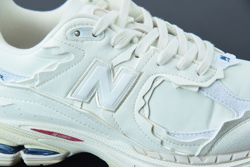 new balance sneaker