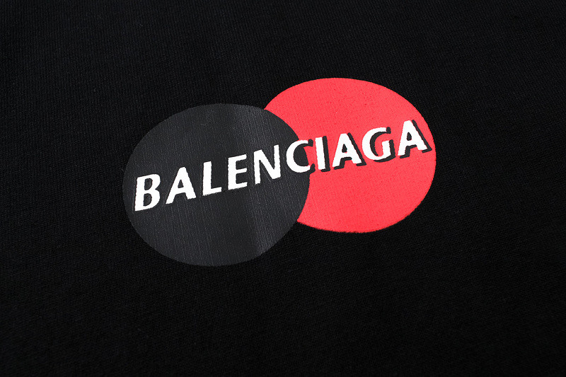 Ba*len*cia*ga clothes
