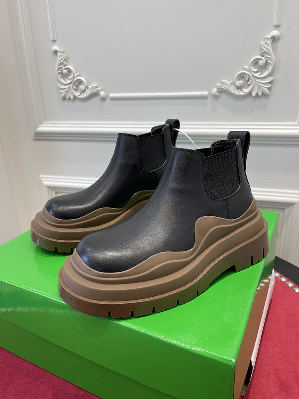 Bo*te*ga ve*ne*ta sneaker