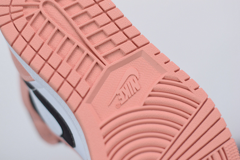 air jordan 1 mid “pink quartz” 555112-603