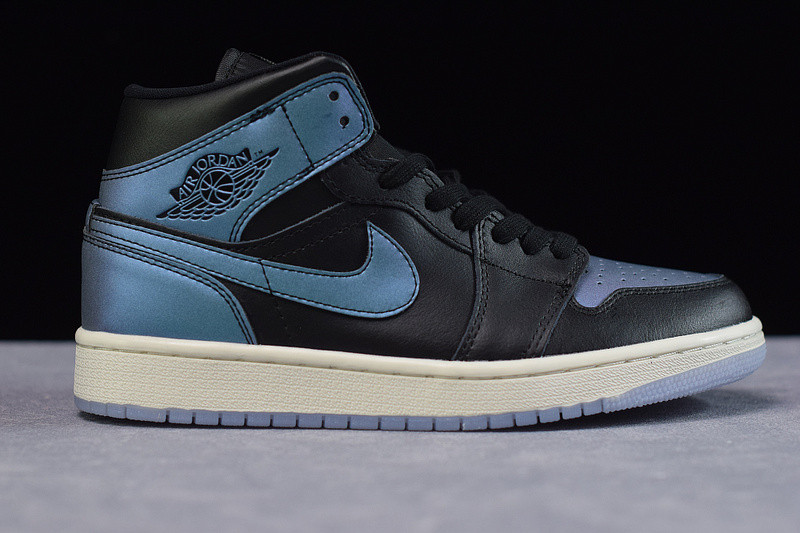 air jordan 1 mid iredescent black (w) bq6472-009