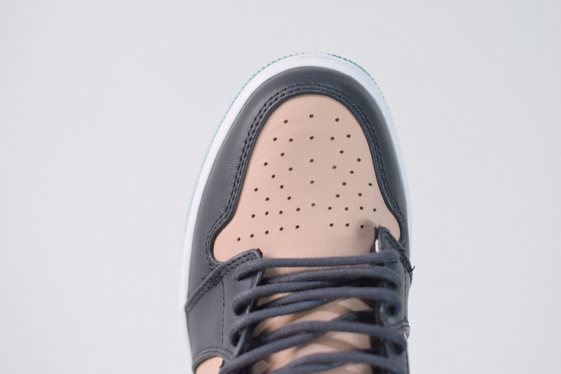 air jordan 1 high cracked metallic leather ah7389-203