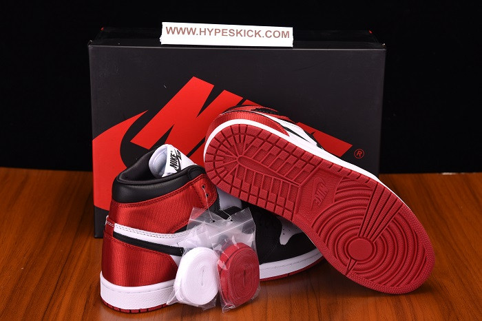 air jordan 1 satin black toe cd0461-016